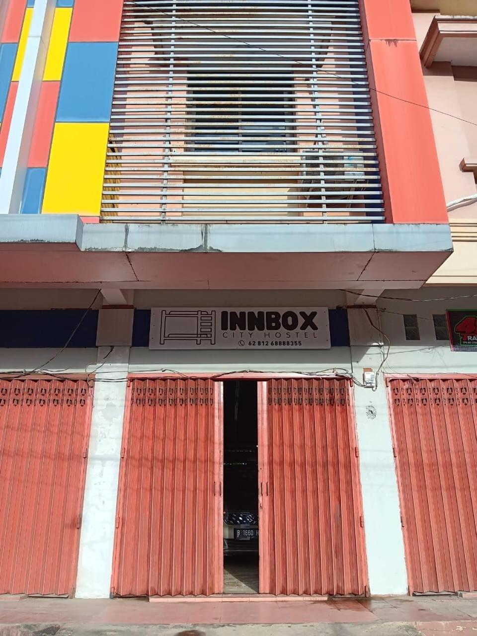 Innbox Hostel Соронг Экстерьер фото