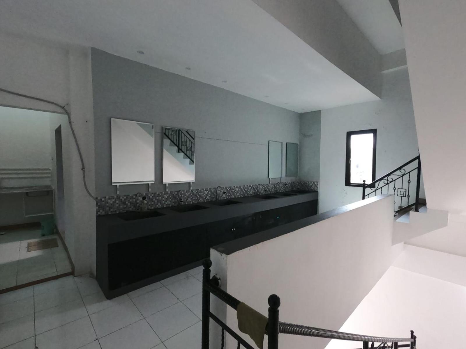 Innbox Hostel Соронг Экстерьер фото
