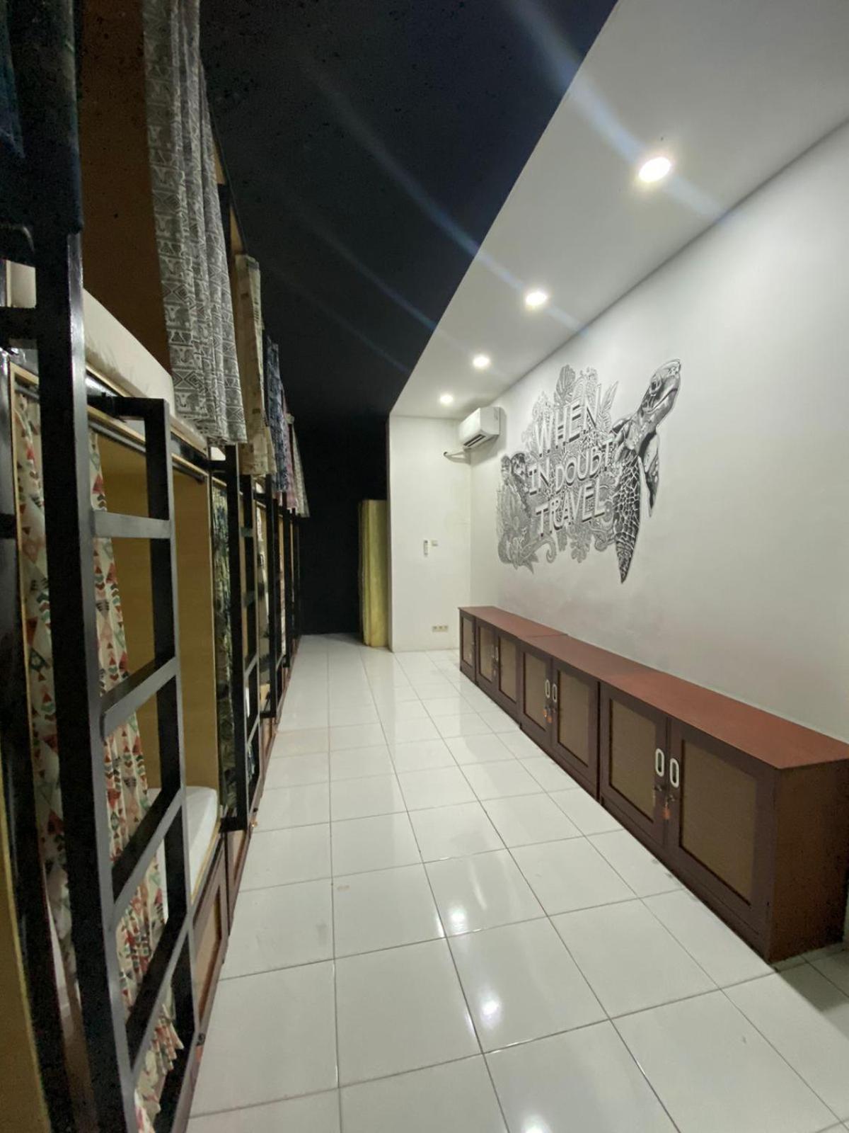 Innbox Hostel Соронг Экстерьер фото